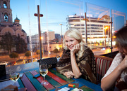 8377_carousel