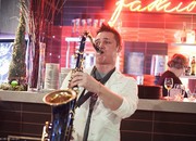 2306_carousel