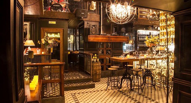 Бар Double Grill and Bar