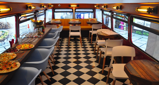 Кафе The Red Bus Cafe