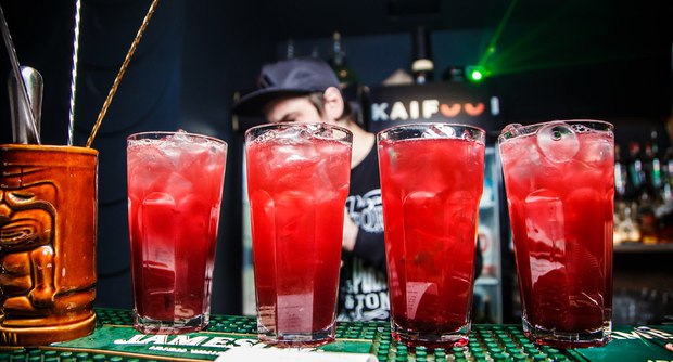 Бар KAIFOOI